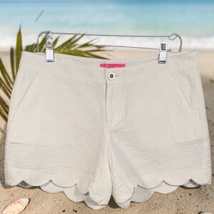 Lilly Pulitzer Scalloped Hem Shorts